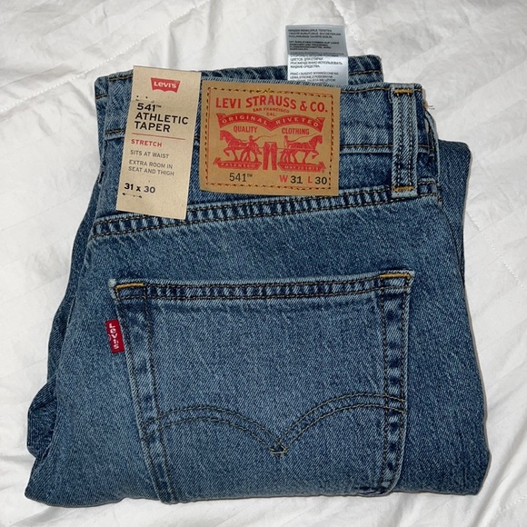 NWT Levi’s Distressed 541 Athletic Taper - Picture 13 of 13